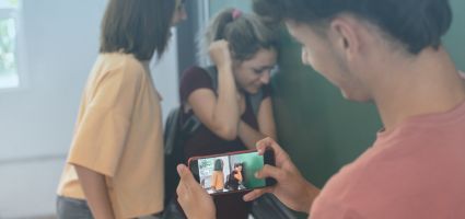 Caixa de Ferramentas: Introdução à Prevenção e Intervenção em Contexto de Bullying